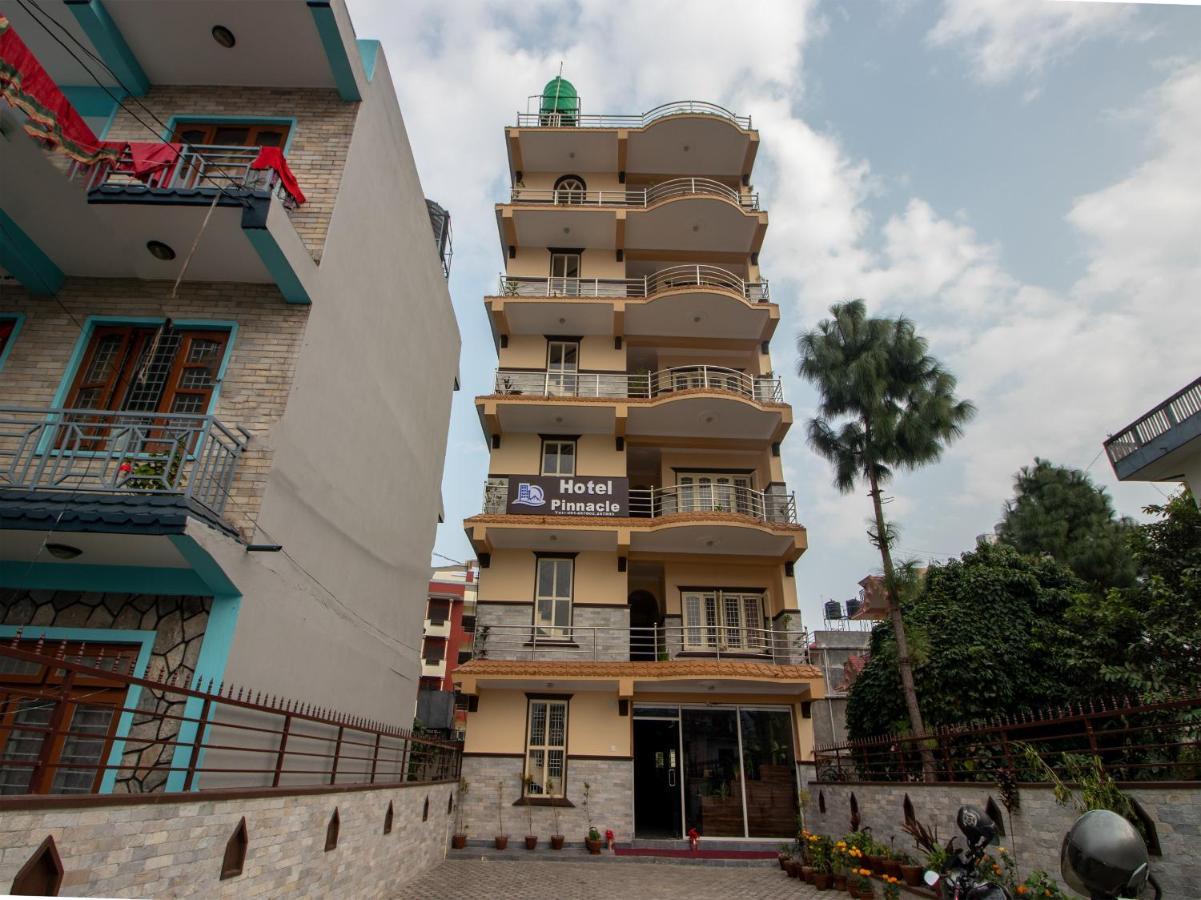 Oyo 253 Hotel Pinnacle Pokhara Extérieur photo
